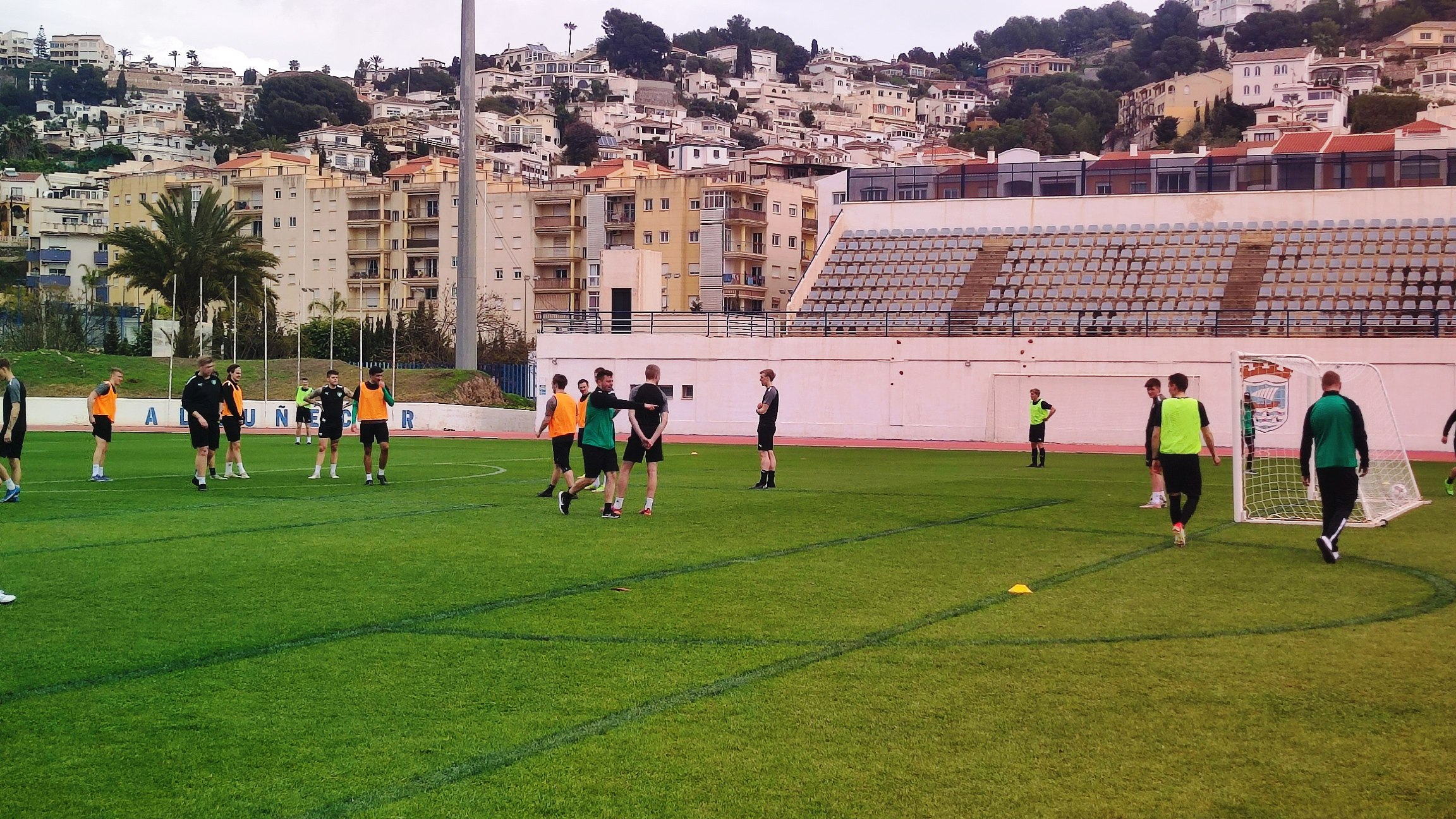 Las semifinales de la 'Tropical Cup' 2025 dan comienzo a la jornada deportiva del fin de semana